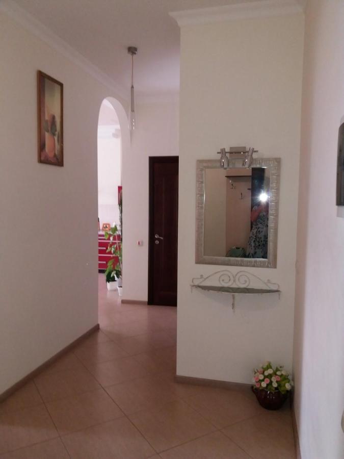 Apartament Na Panteylemonovskaya Одеса Екстер'єр фото