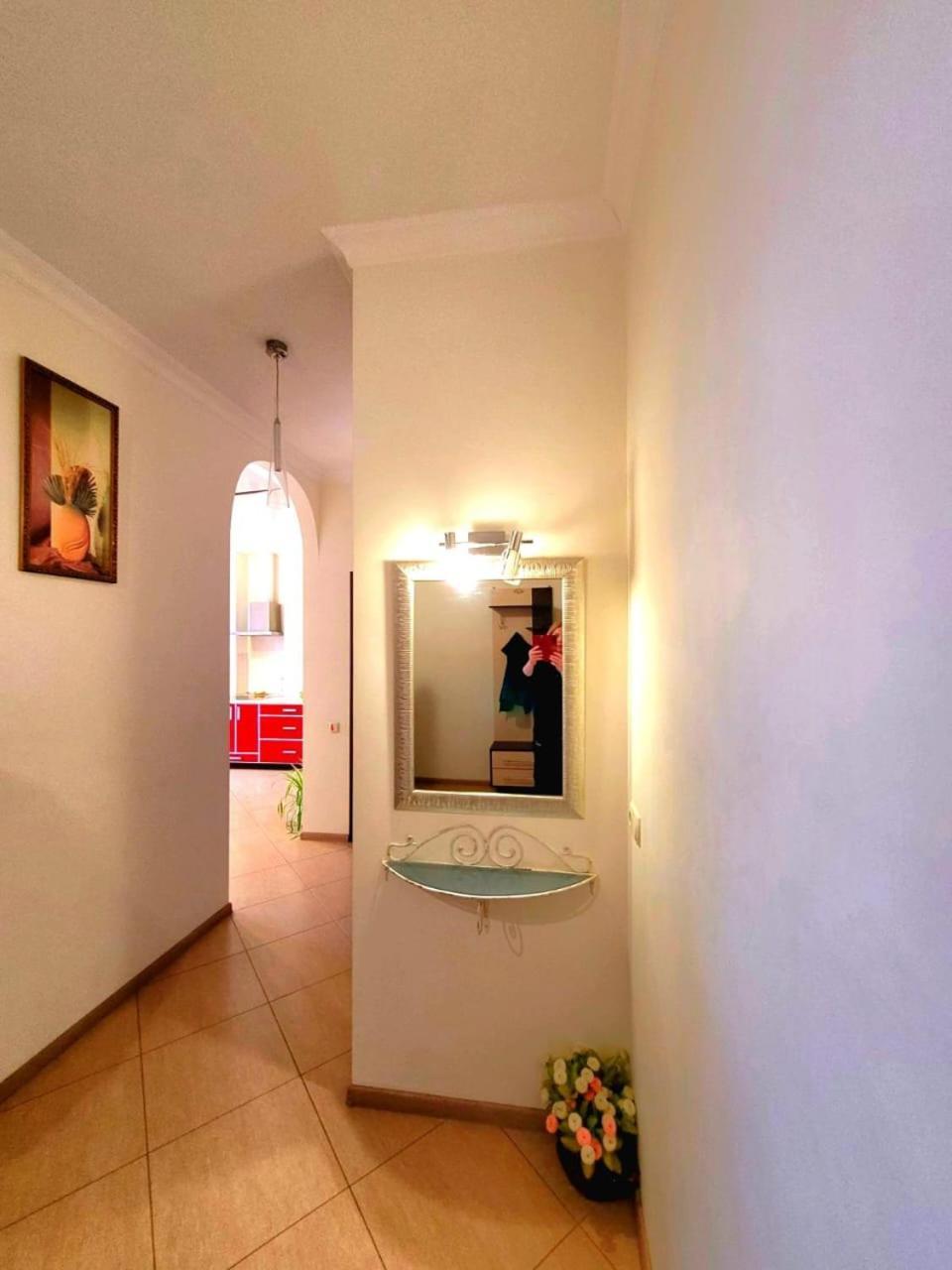 Apartament Na Panteylemonovskaya Одеса Екстер'єр фото